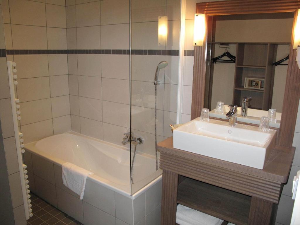 Hotel De La Plage Publier Екстериор снимка